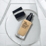 Xuee' Love 32 Hours Of Wear With A Weightless Formula Foundation