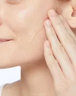 CeraVe Renewing Salicylic Acid Cleanser - Image 3